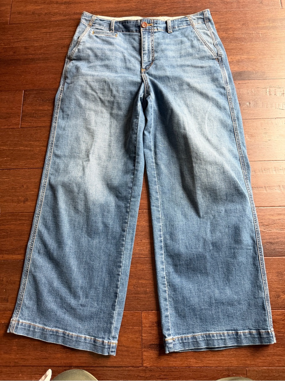 Lands' End Medium Blue Denim Jeans with Contrast Stitching